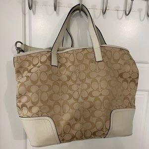 Coach shoulder bag/purse